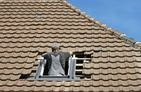 Pose de velux - Sains-en-Amiénois
